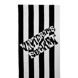 ☀️🕶️Victoria’s Secret Beach Towel☀️🕶️